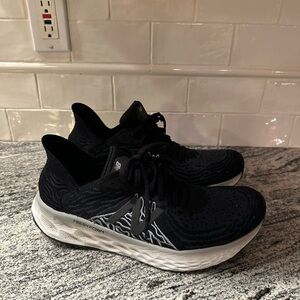 Men’s New Balance 1080 V13 Size 10.5 2E/Wide